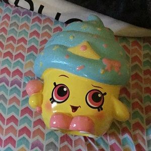 As sHopkins piggy bank